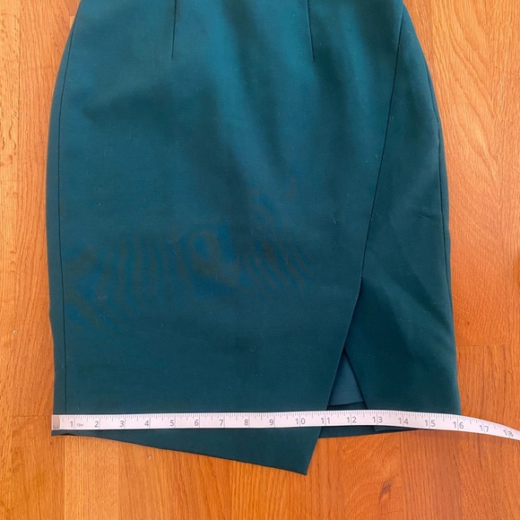 White House Black Market Pencil Skirt - Picture 4 of 6